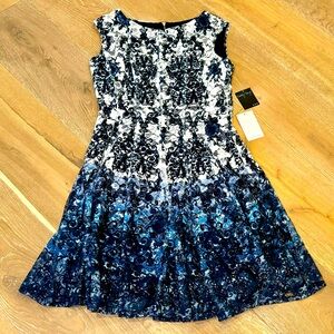 Gabby Skye Fit and Flare Dress Size 10 Pearl and Navy